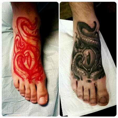 Tattoos - tentacle eye foot - 128775